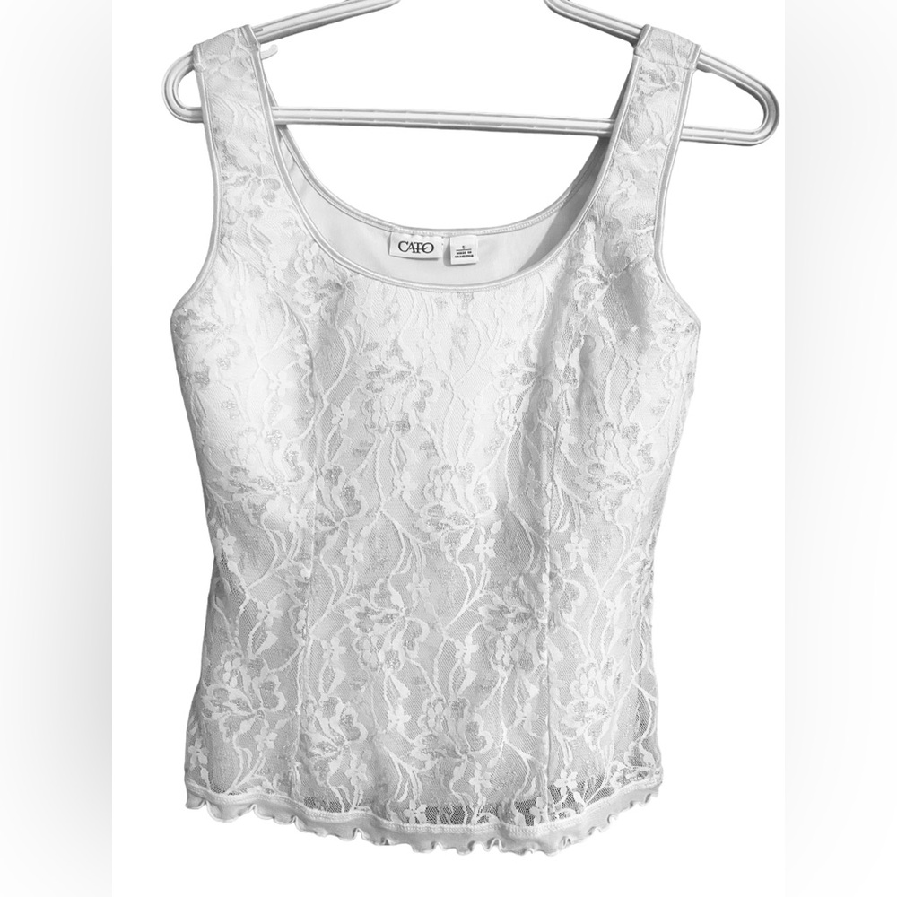 Cato Womens Ivory Lace Camisole Sleeveless Top With Built in Support. Size Small